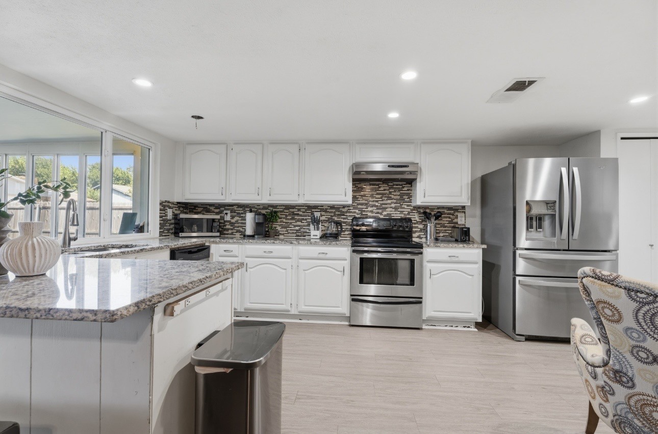 2213 Proctor Drive Carrollton TX 75007