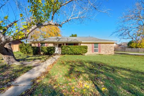 837 Springdale Road Bedford TX 76021