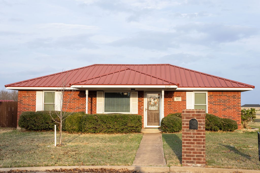 112 Tumbleweed Court Henrietta TX 76365