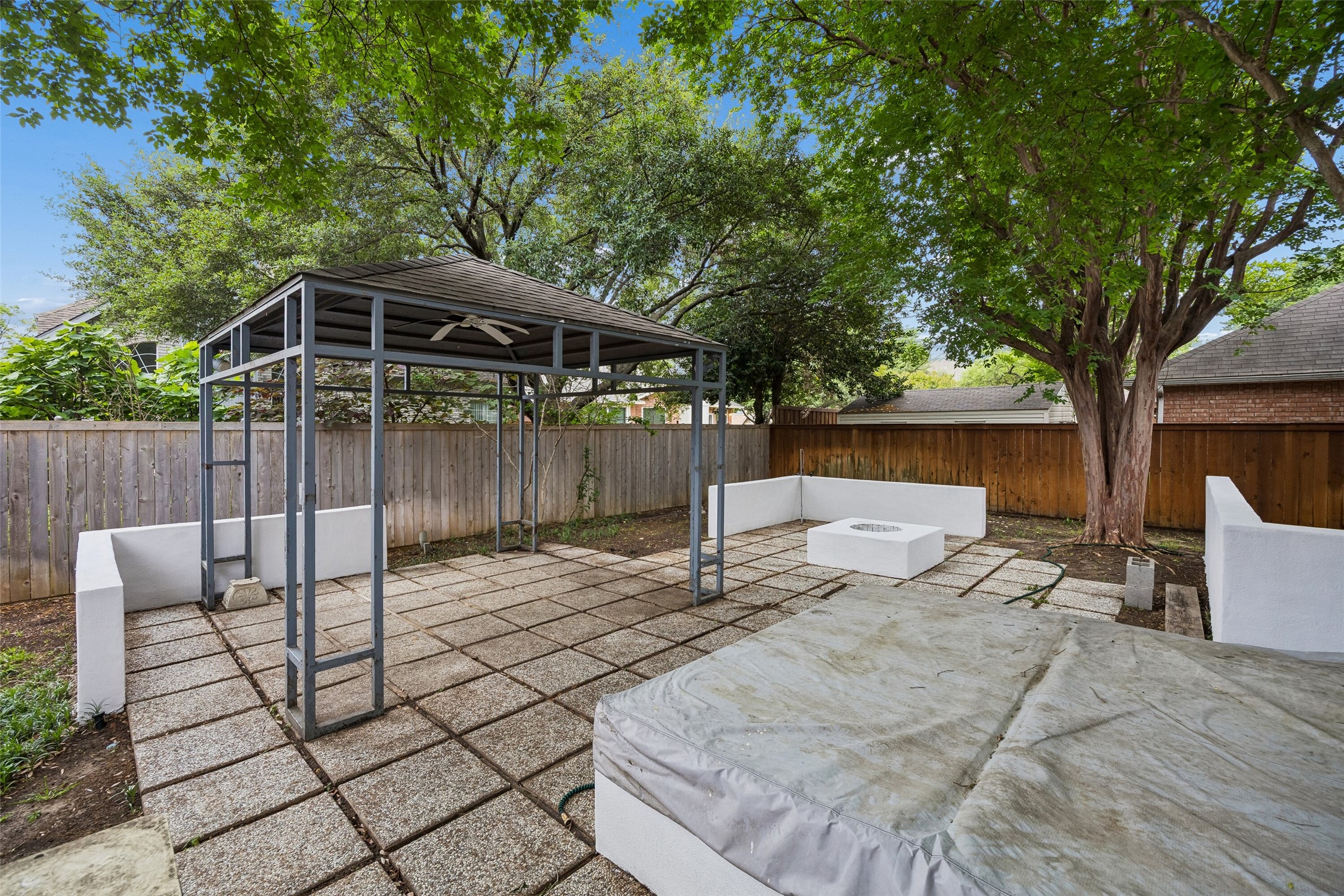 3768 Lakeway Court Addison TX 75001