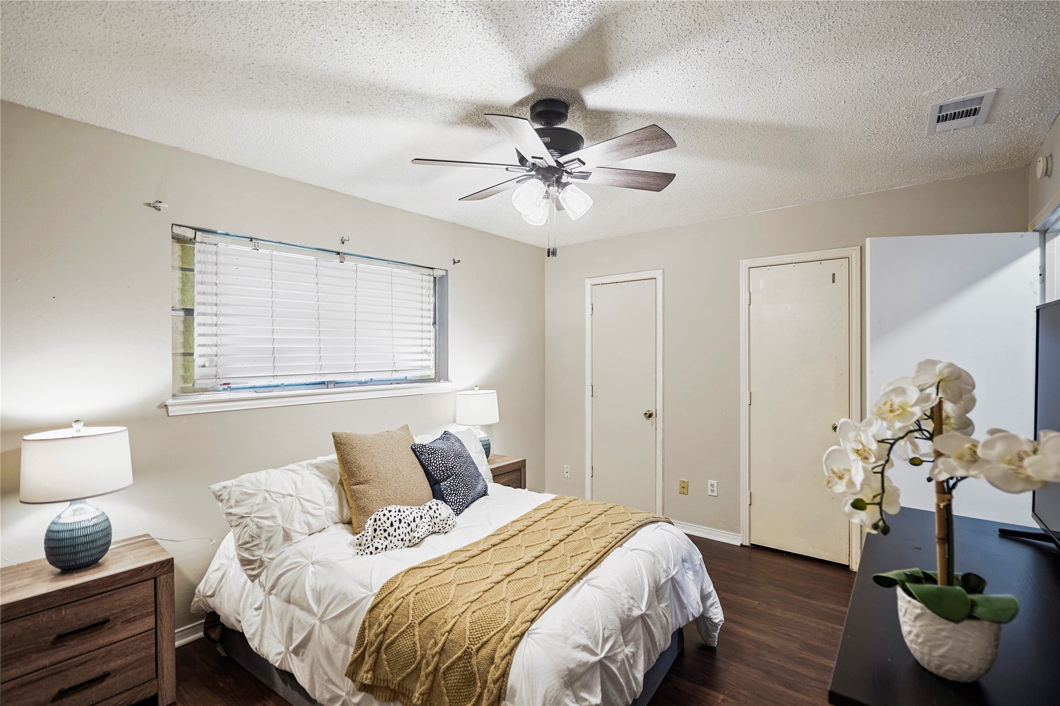 1203 Springbrook Circle Desoto TX 75115