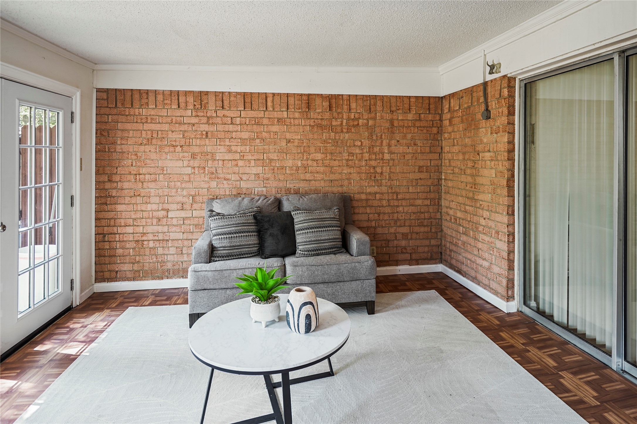 1203 Springbrook Circle Desoto TX 75115