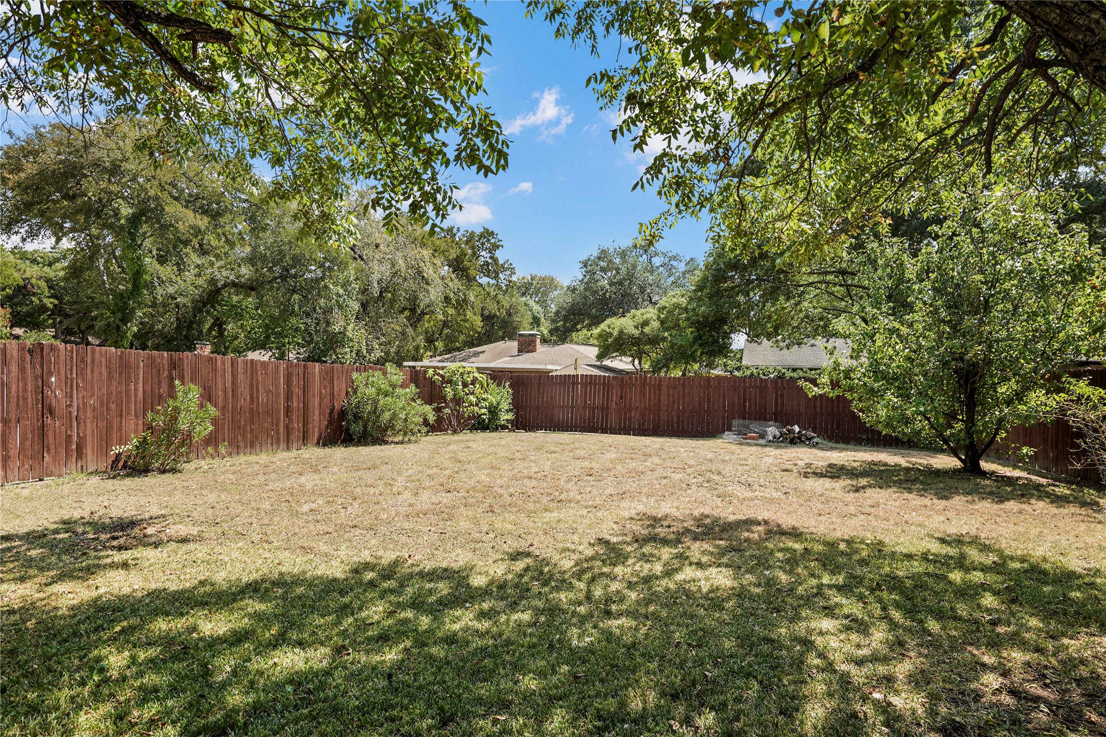 1203 Springbrook Circle Desoto TX 75115