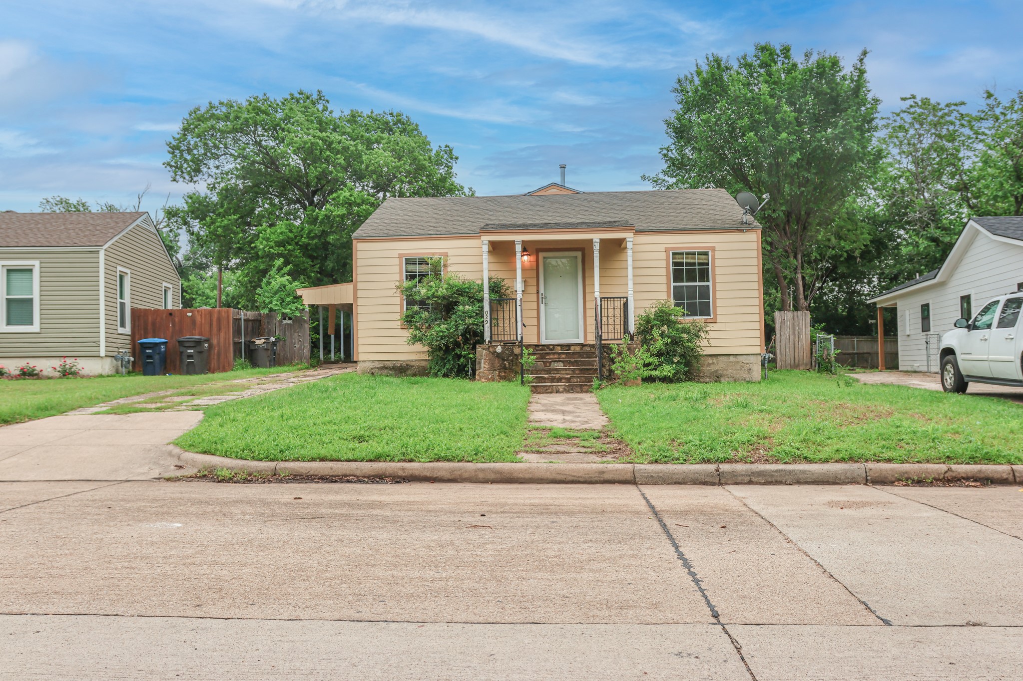 5029 Royal Drive Fort Worth TX 76116
