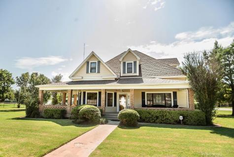 200 Broad Street Nocona TX 76255