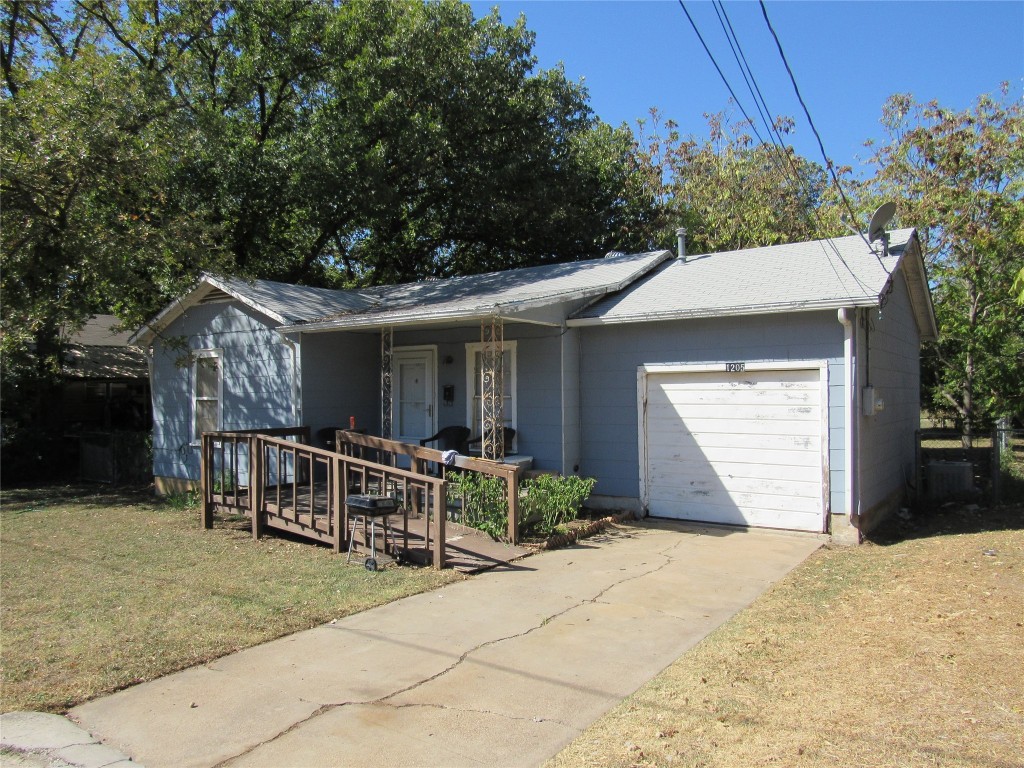 1205 NW 1st Avenue Mineral Wells TX 76067