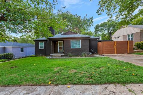 2720 El Tivoli Drive Dallas TX 75211