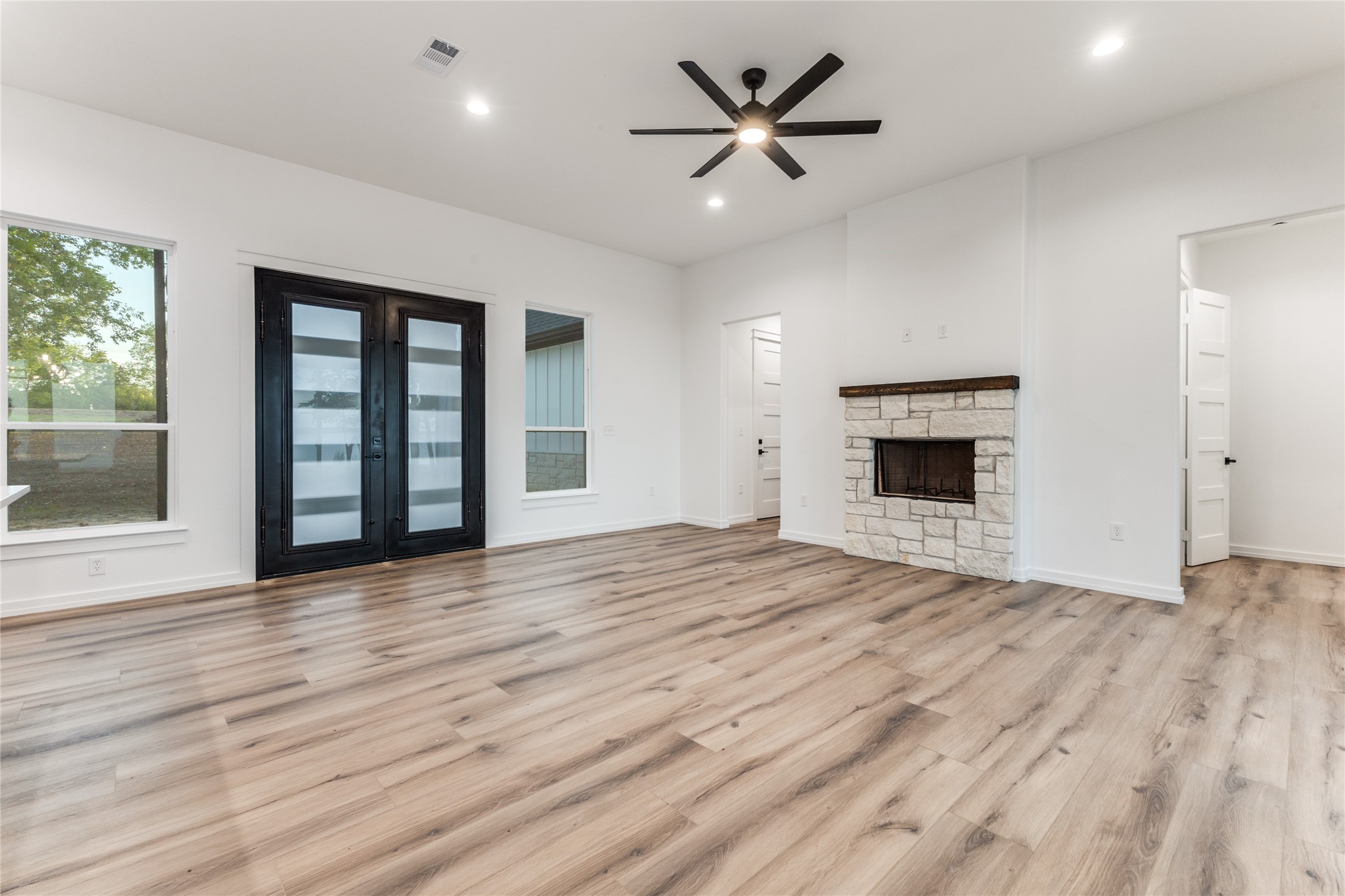 9313 W Shoreline Drive Kemp TX 75143