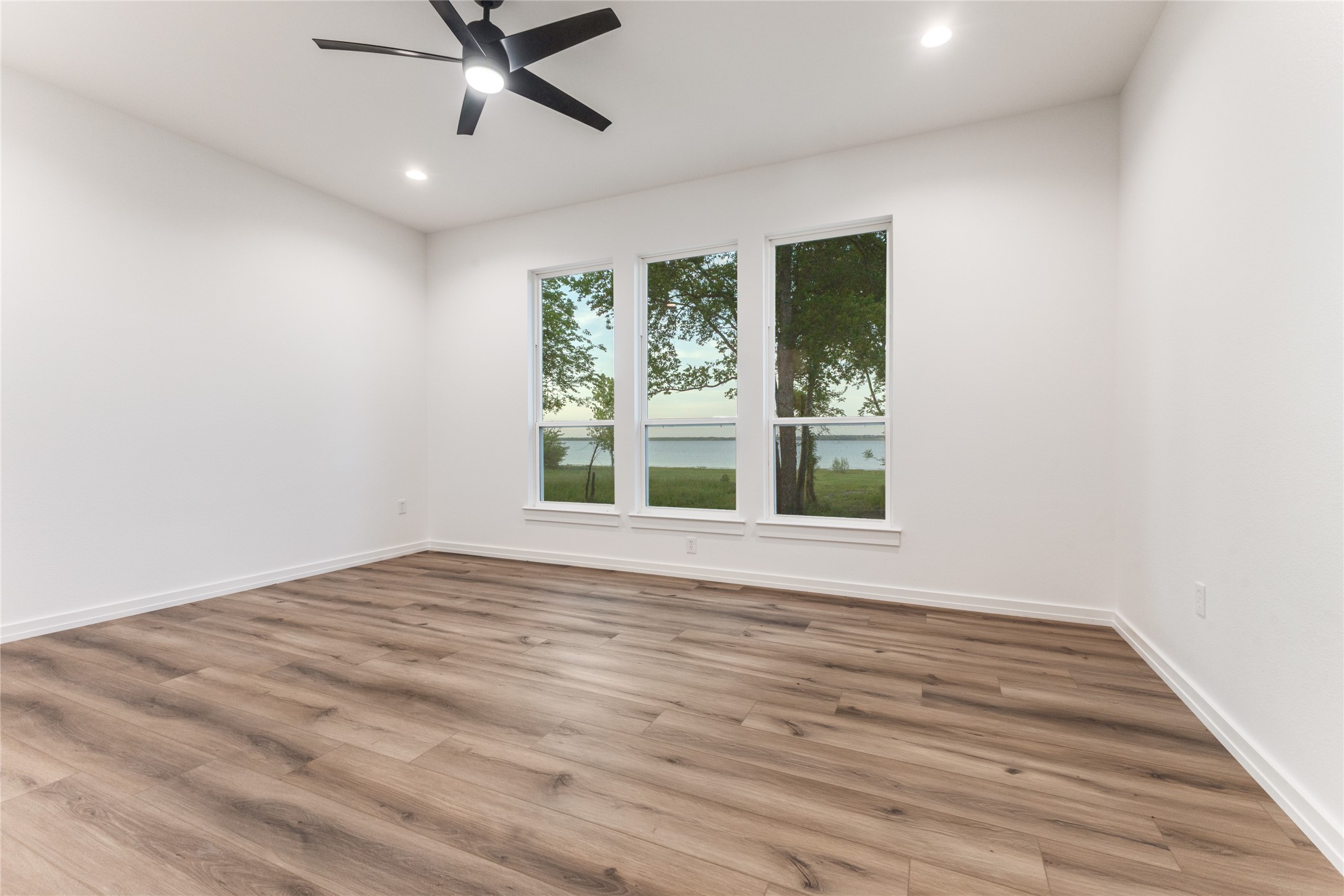 9313 W Shoreline Drive Kemp TX 75143