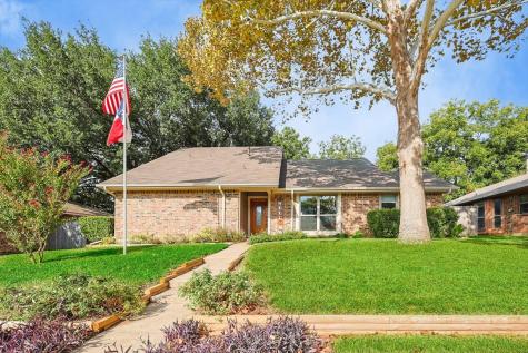 4906 Duck Creek Drive Garland TX 75043