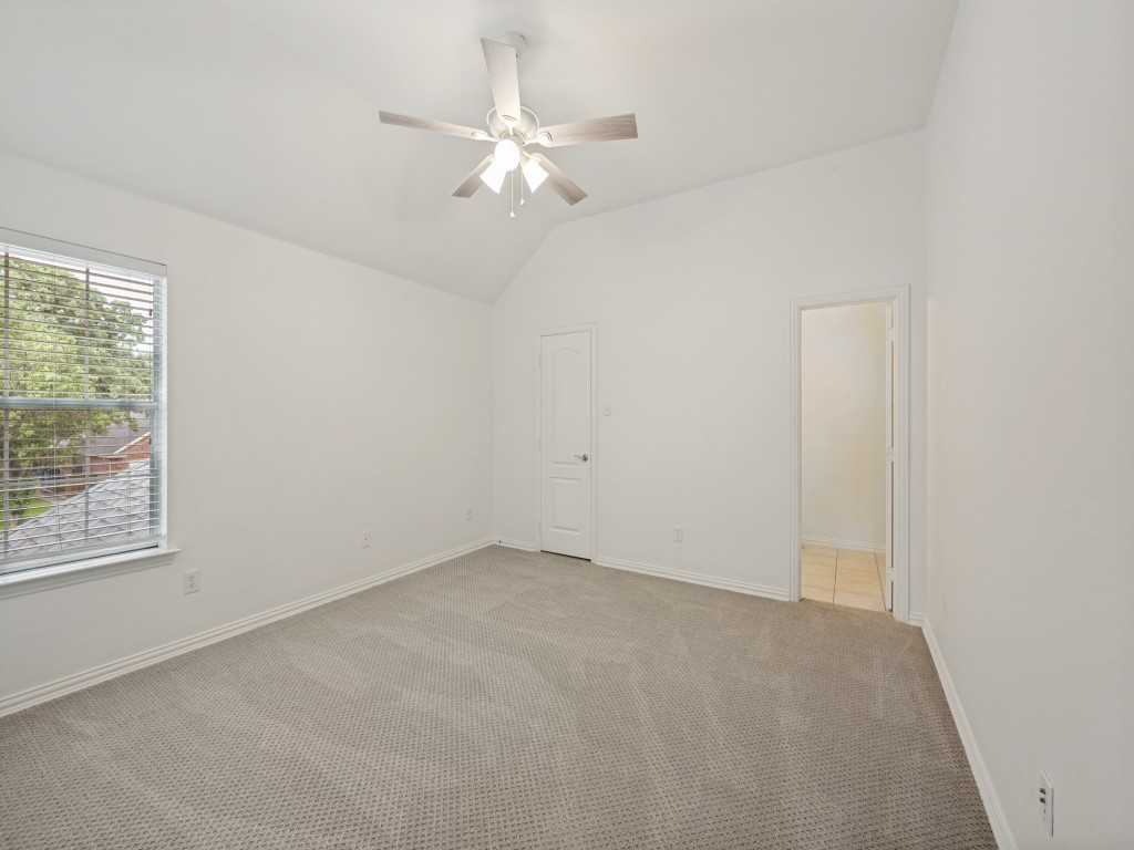 931 Park Forest Drive Hurst TX 76053