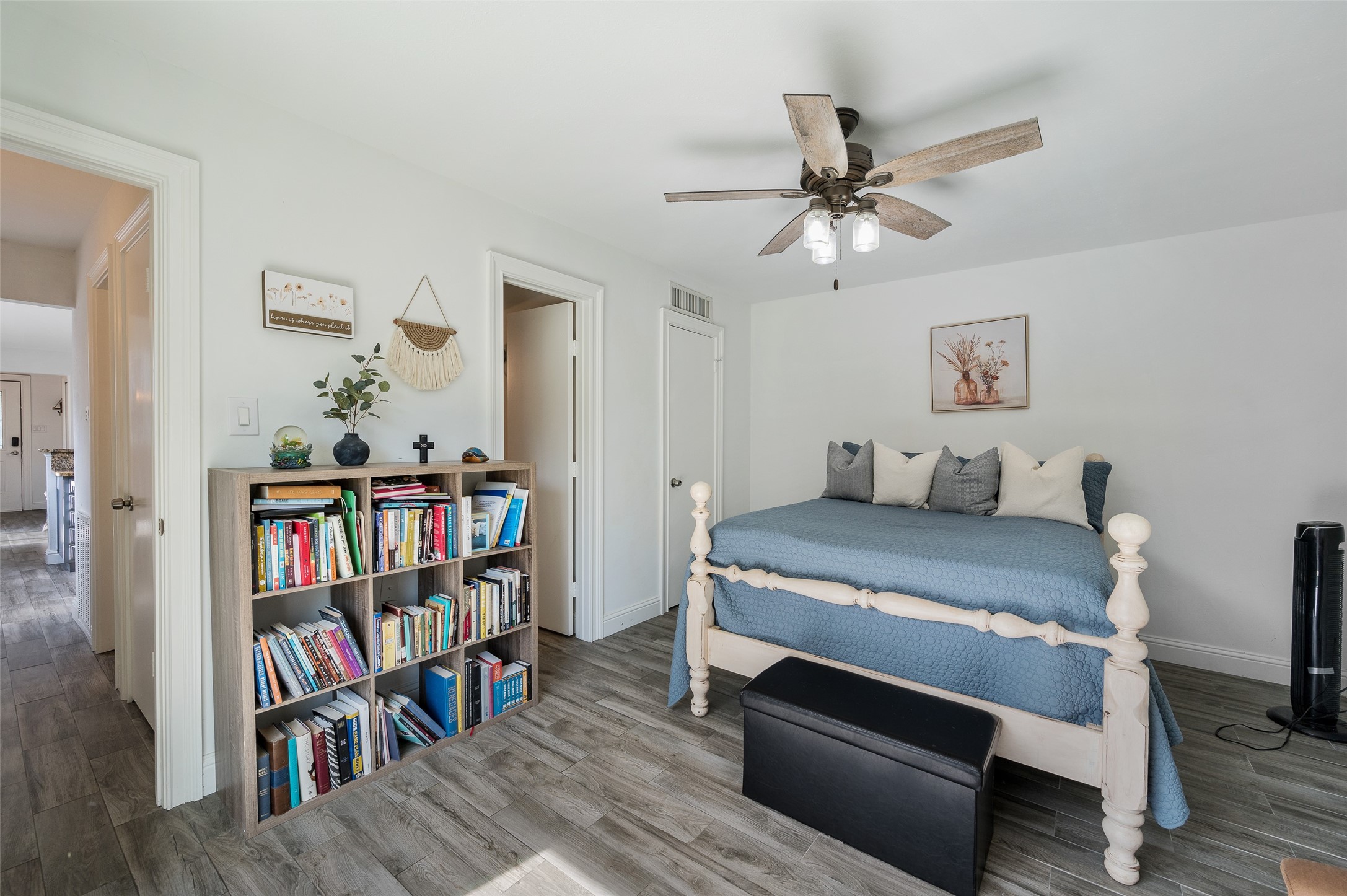 4410 Chapman Street The Colony TX 75056
