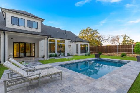 3309 Del Mar Drive Denton TX 76210