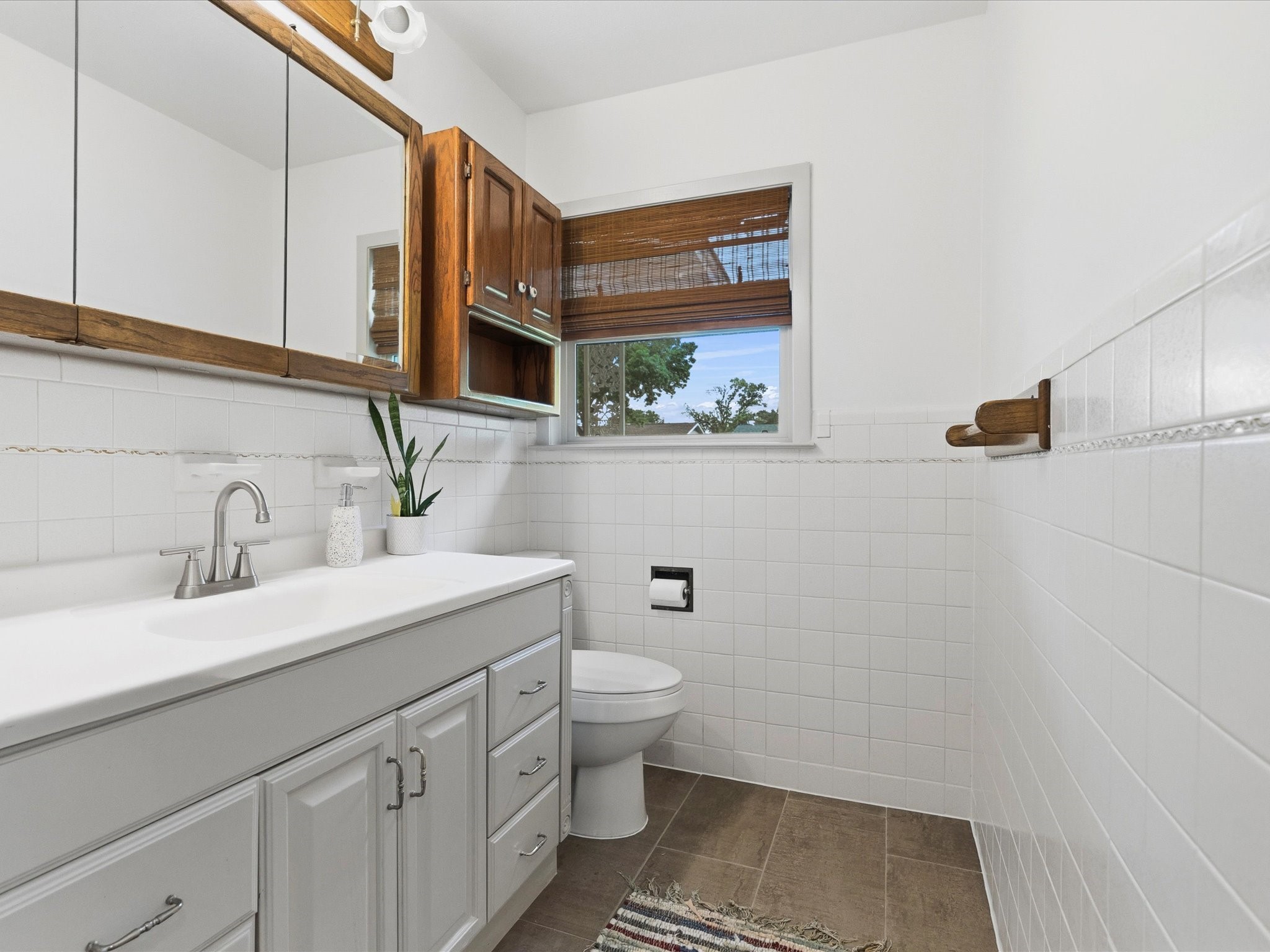 5220 Ammons Street Haltom City TX 76117