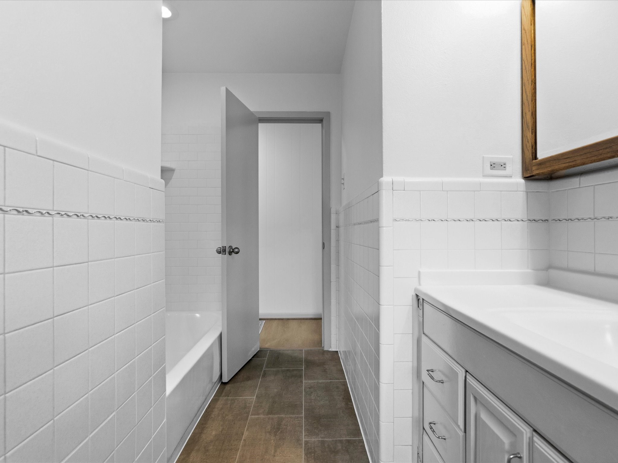 5220 Ammons Street Haltom City TX 76117