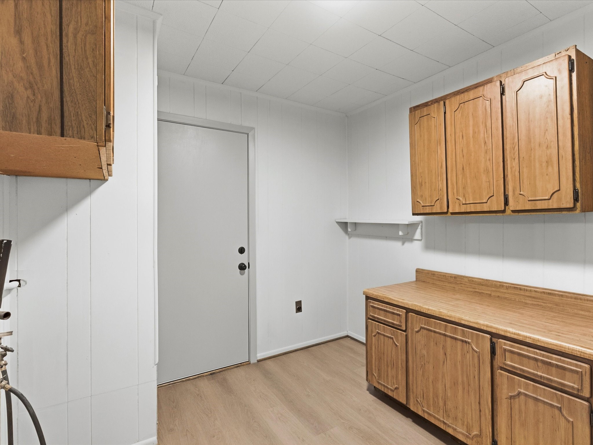 5220 Ammons Street Haltom City TX 76117