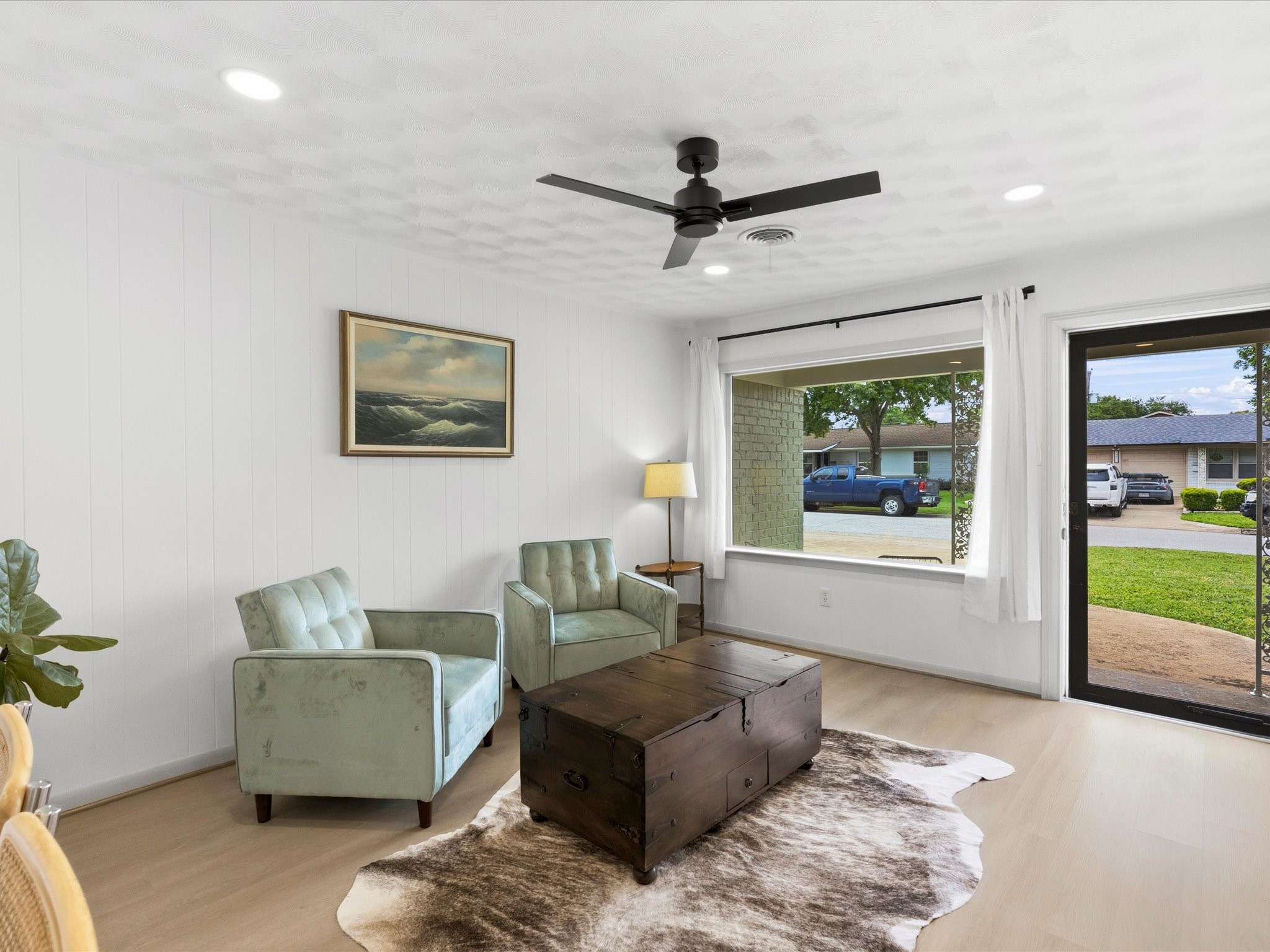 5220 Ammons Street Haltom City TX 76117