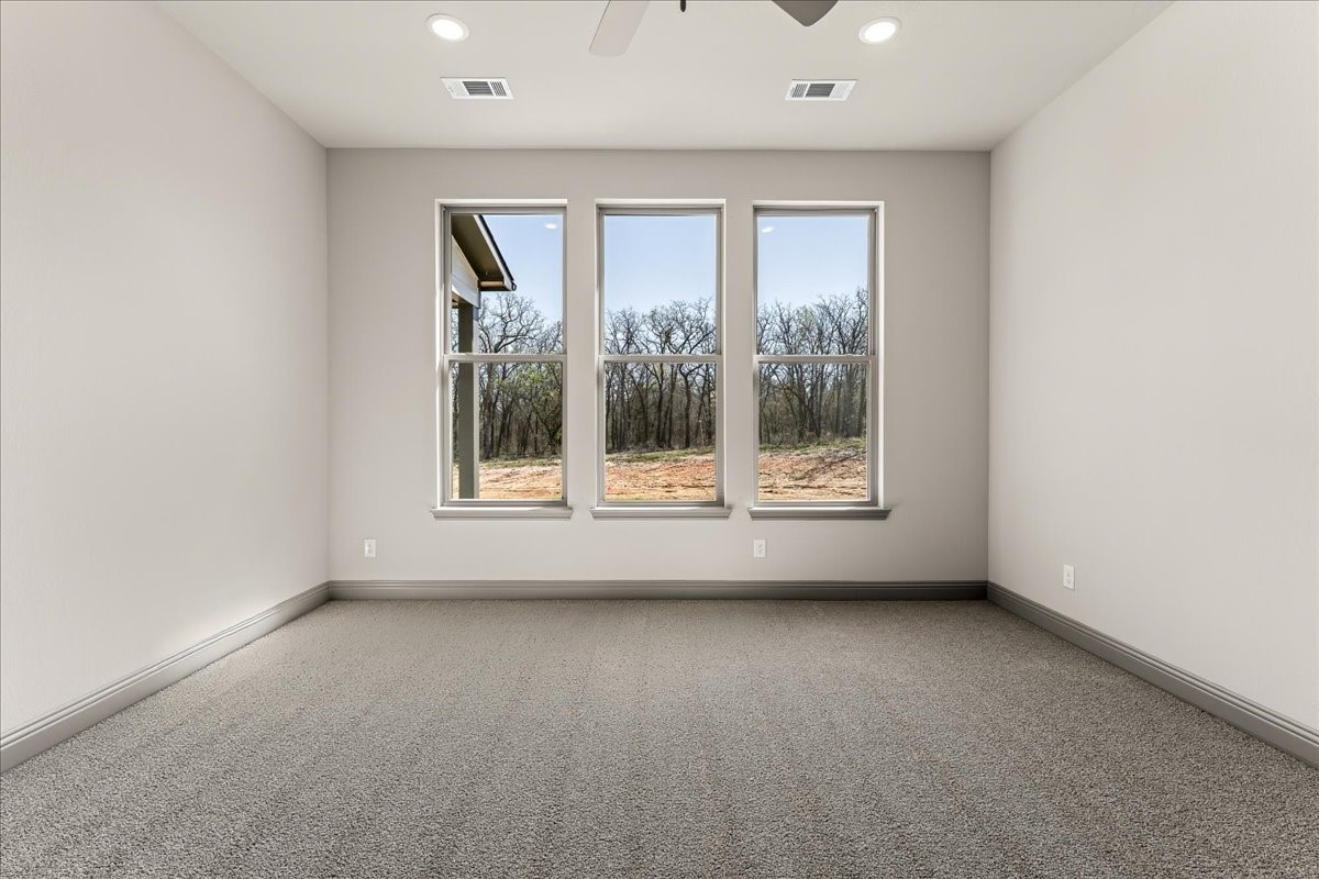 131 Spring Valley Road Paradise TX 76073