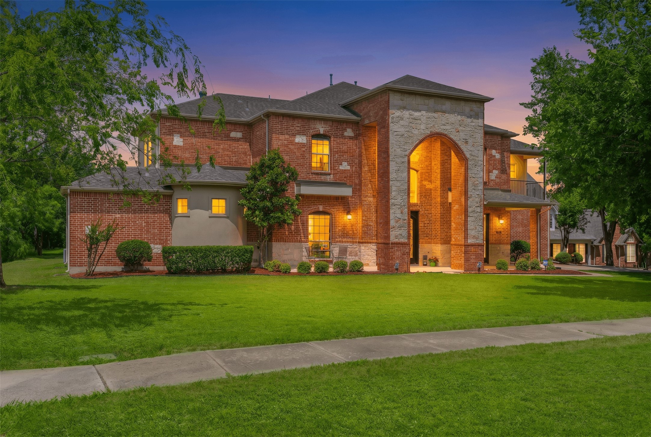 626 Oak Tree Cove Cedar Hill TX 75104