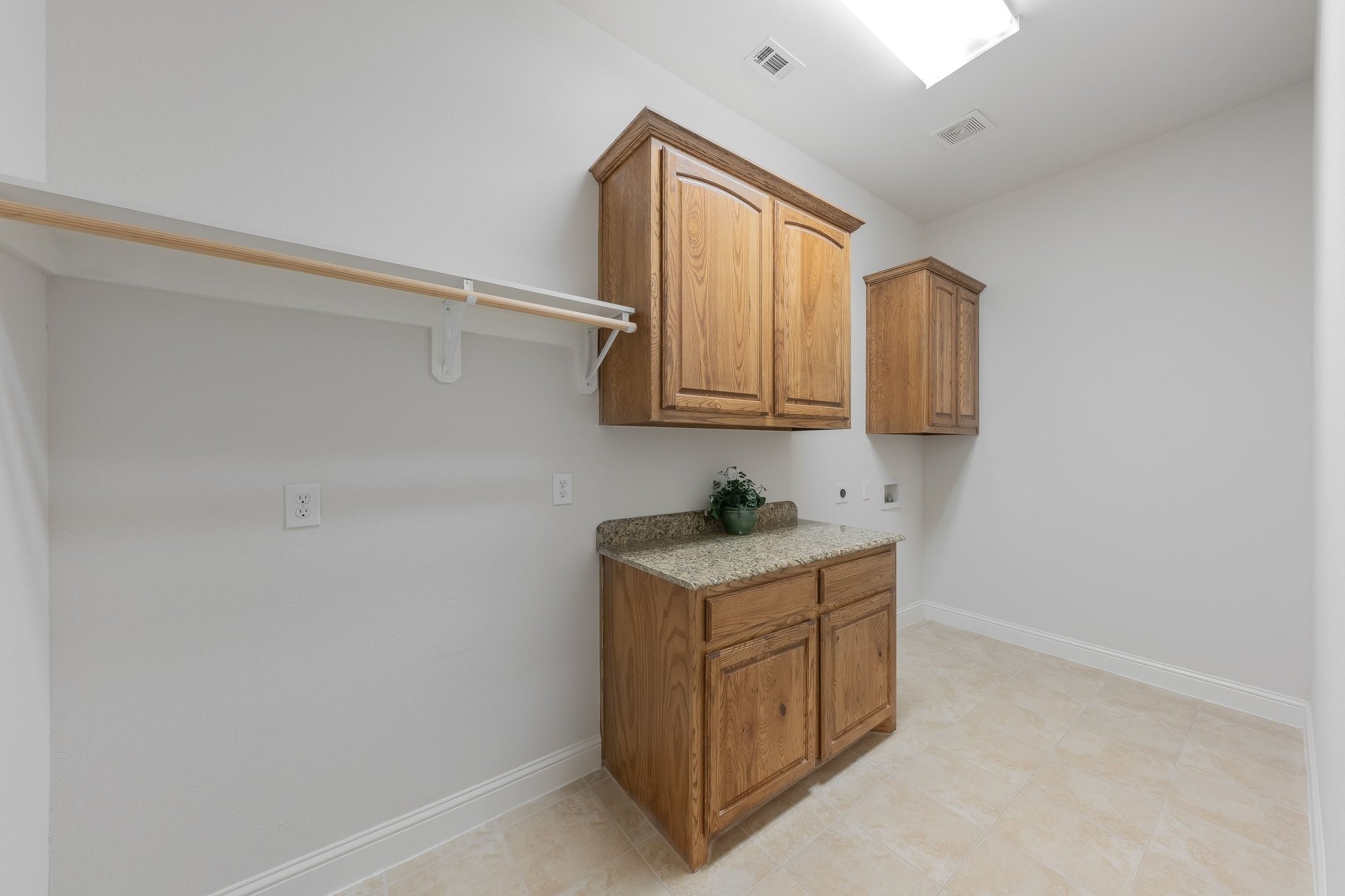 626 Oak Tree Cove Cedar Hill TX 75104
