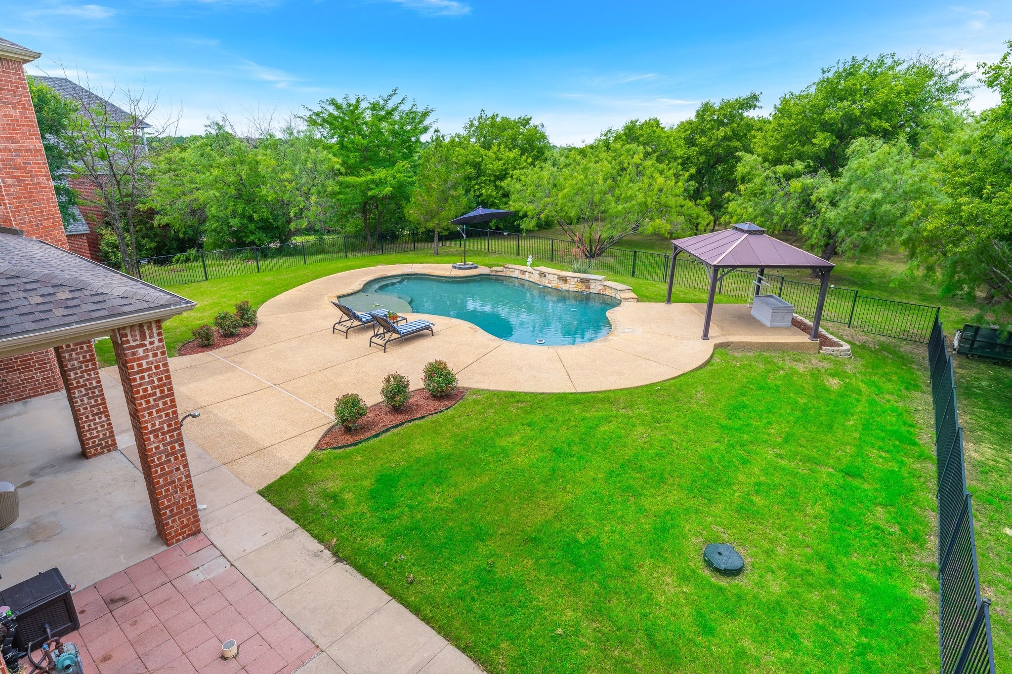 626 Oak Tree Cove Cedar Hill TX 75104