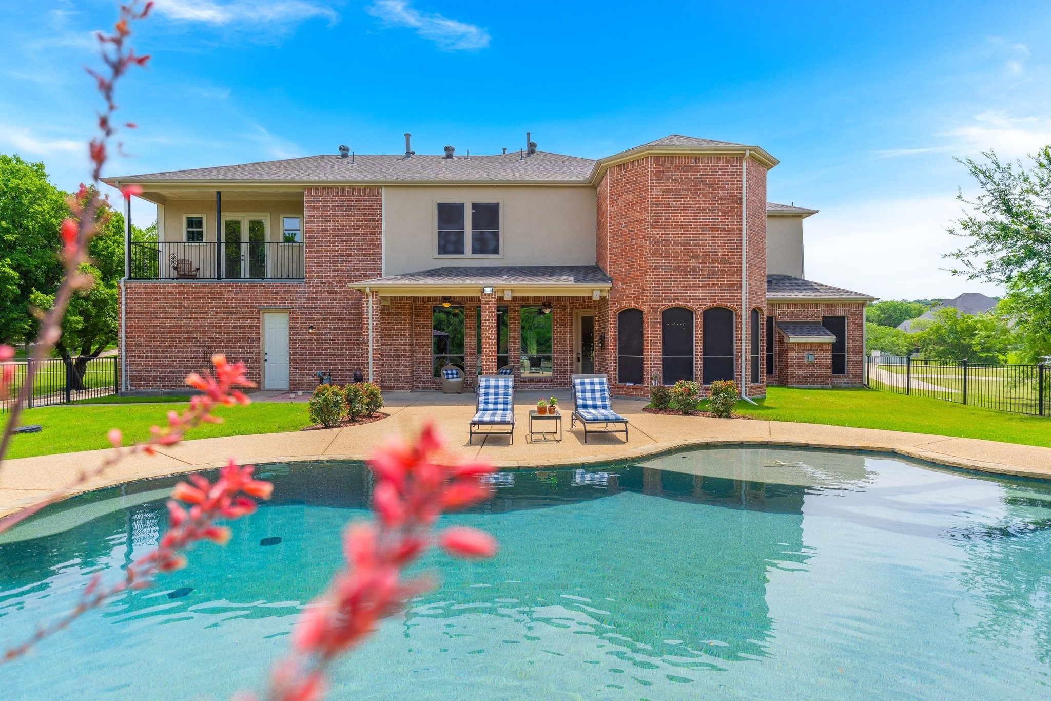 626 Oak Tree Cove Cedar Hill TX 75104