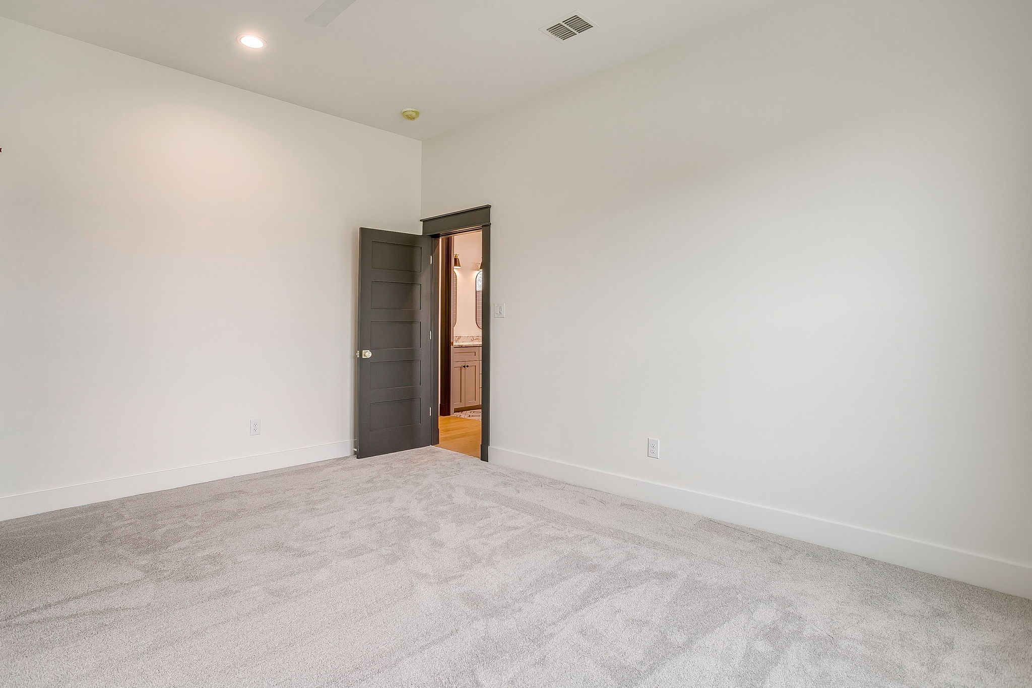 5524 Sledge Loop Fort Worth TX 76126