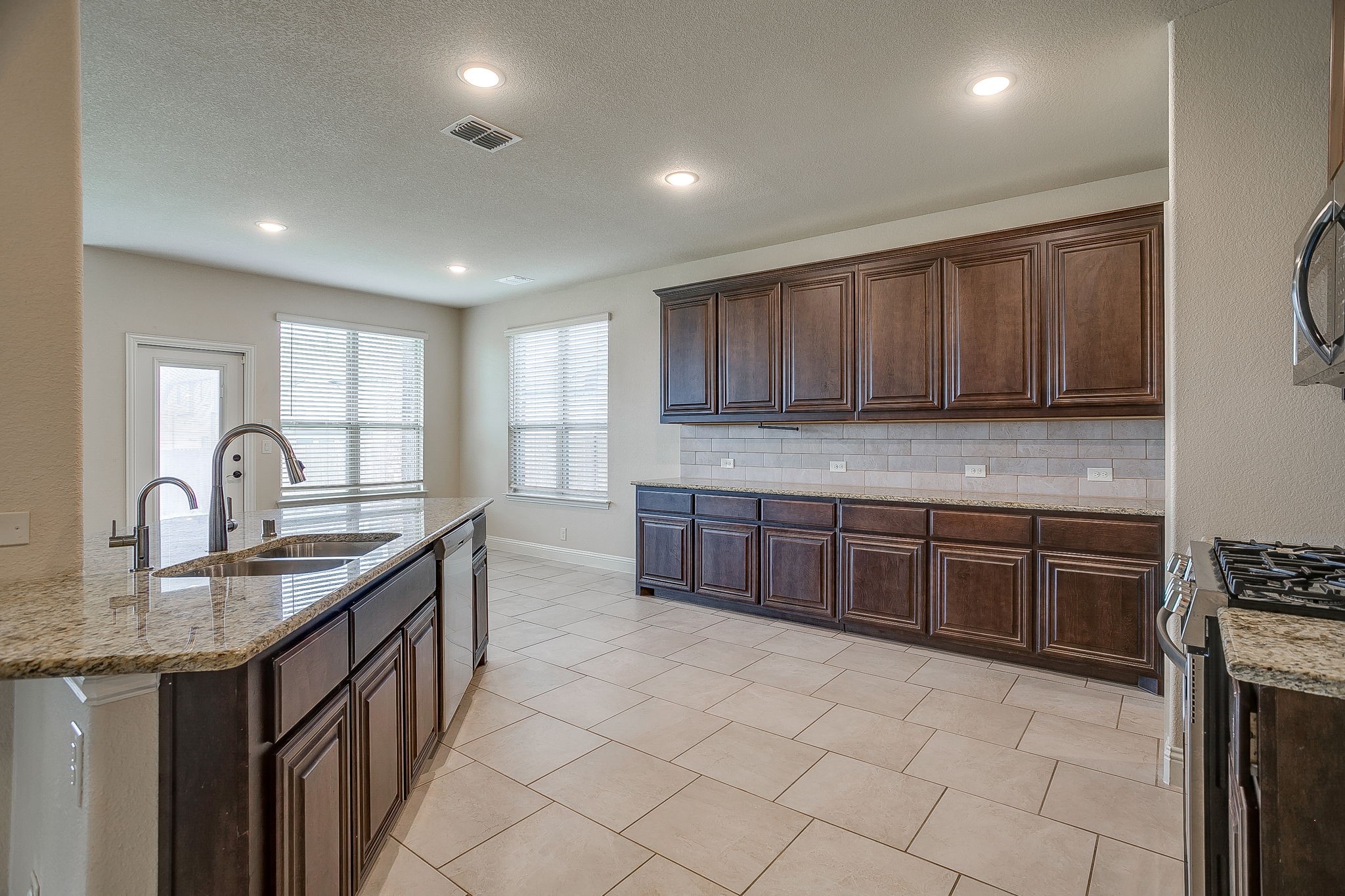 1076 Imperial Eagle Road Alvarado TX 76009