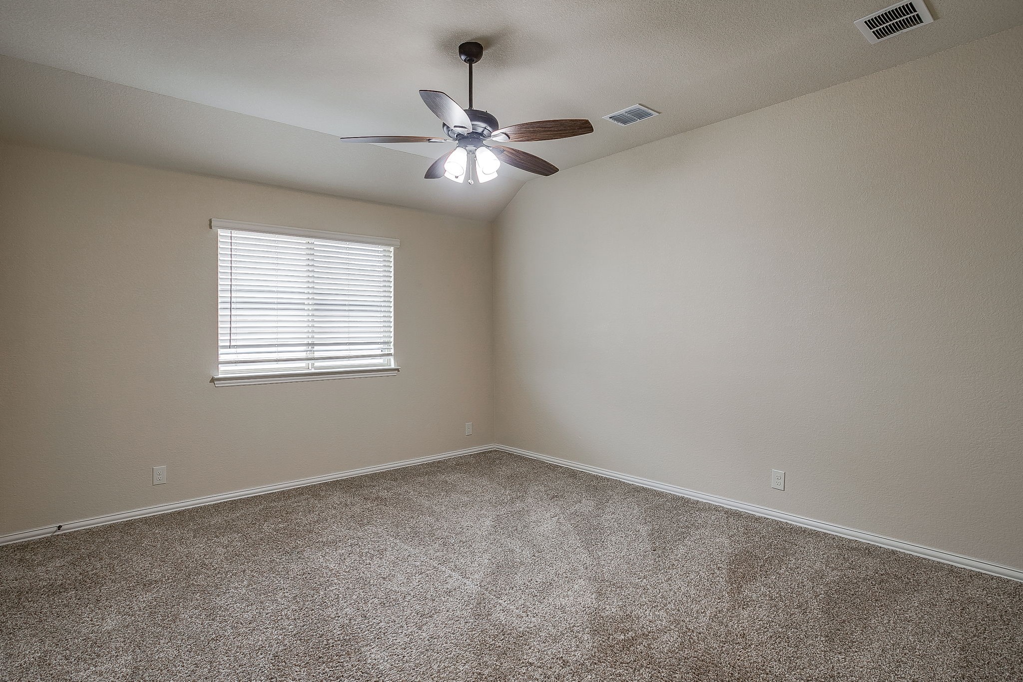 1076 Imperial Eagle Road Alvarado TX 76009