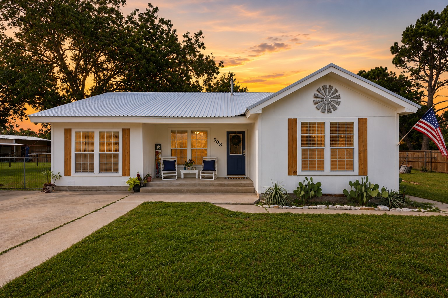 308 W 1st Street Springtown TX 76082