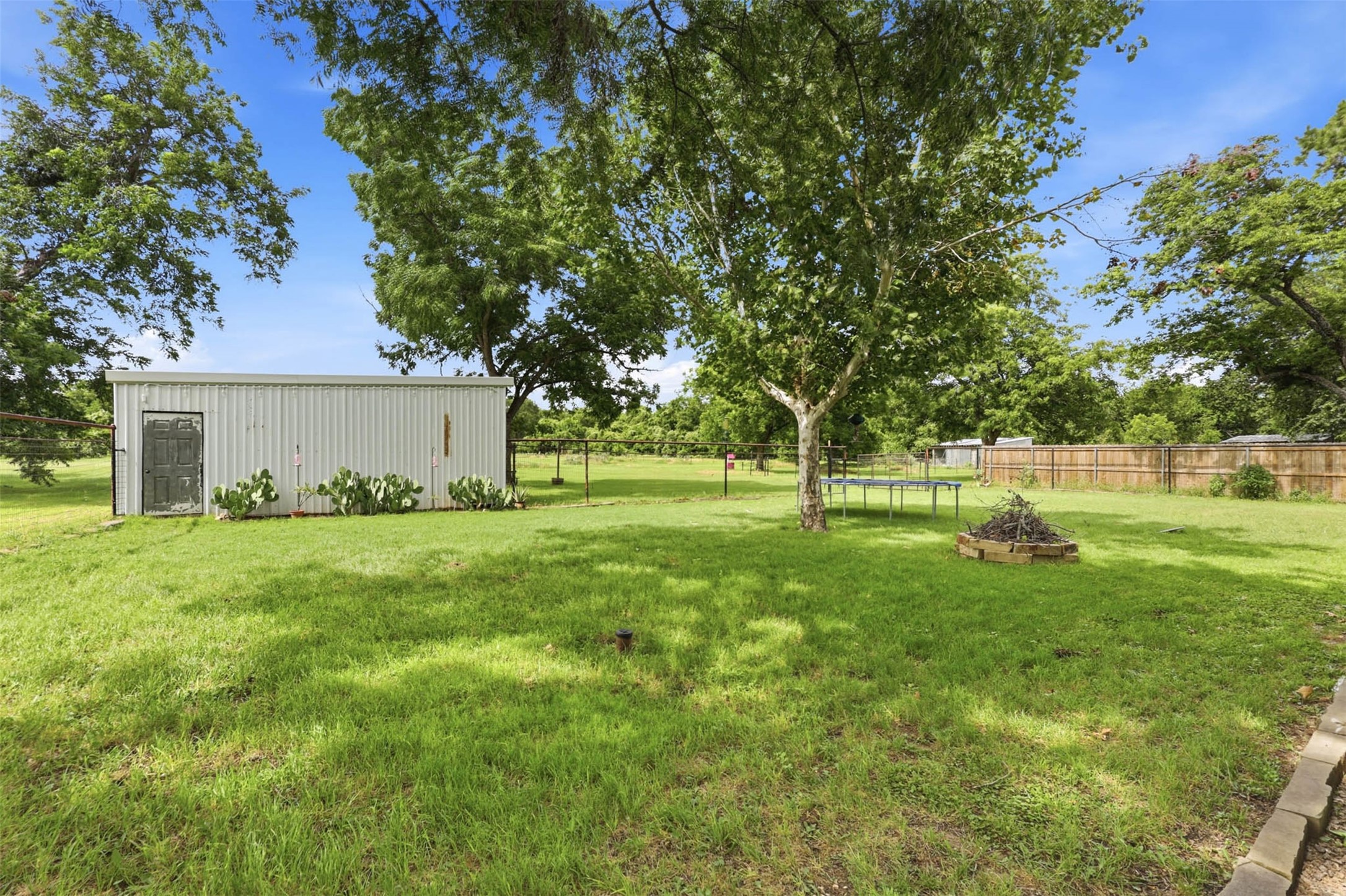308 W 1st Street Springtown TX 76082