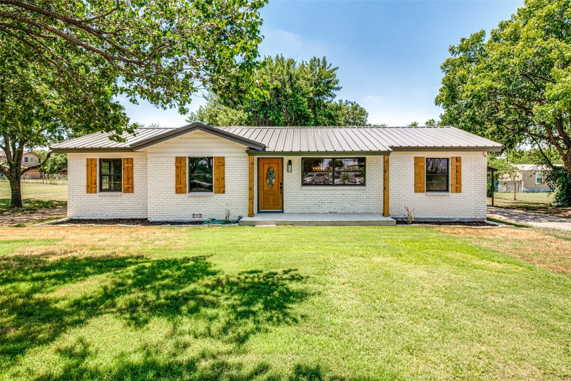 1100 County Road 1300 Bridgeport TX 76426