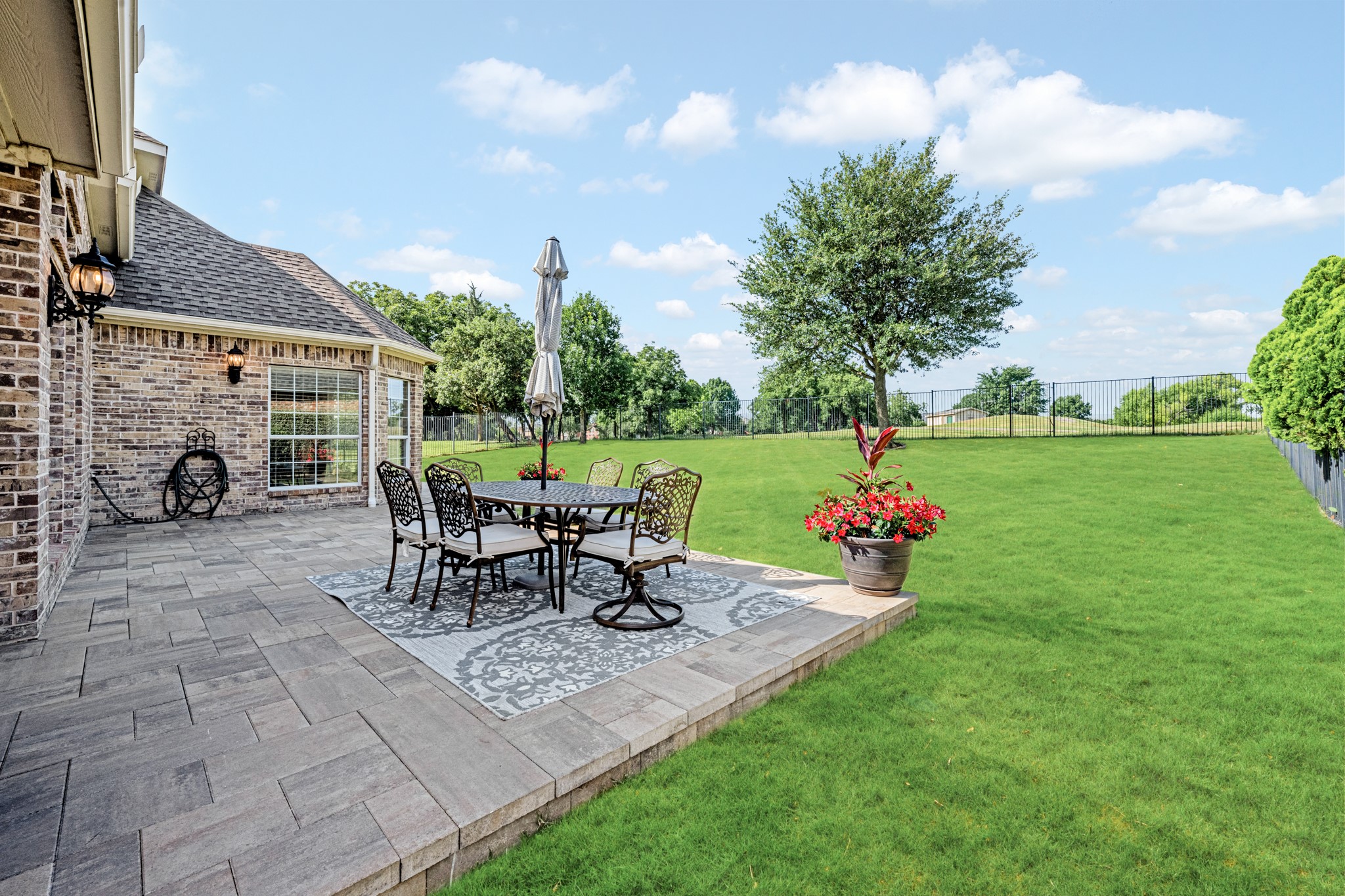 10601 Huffines Drive Rowlett TX 75089