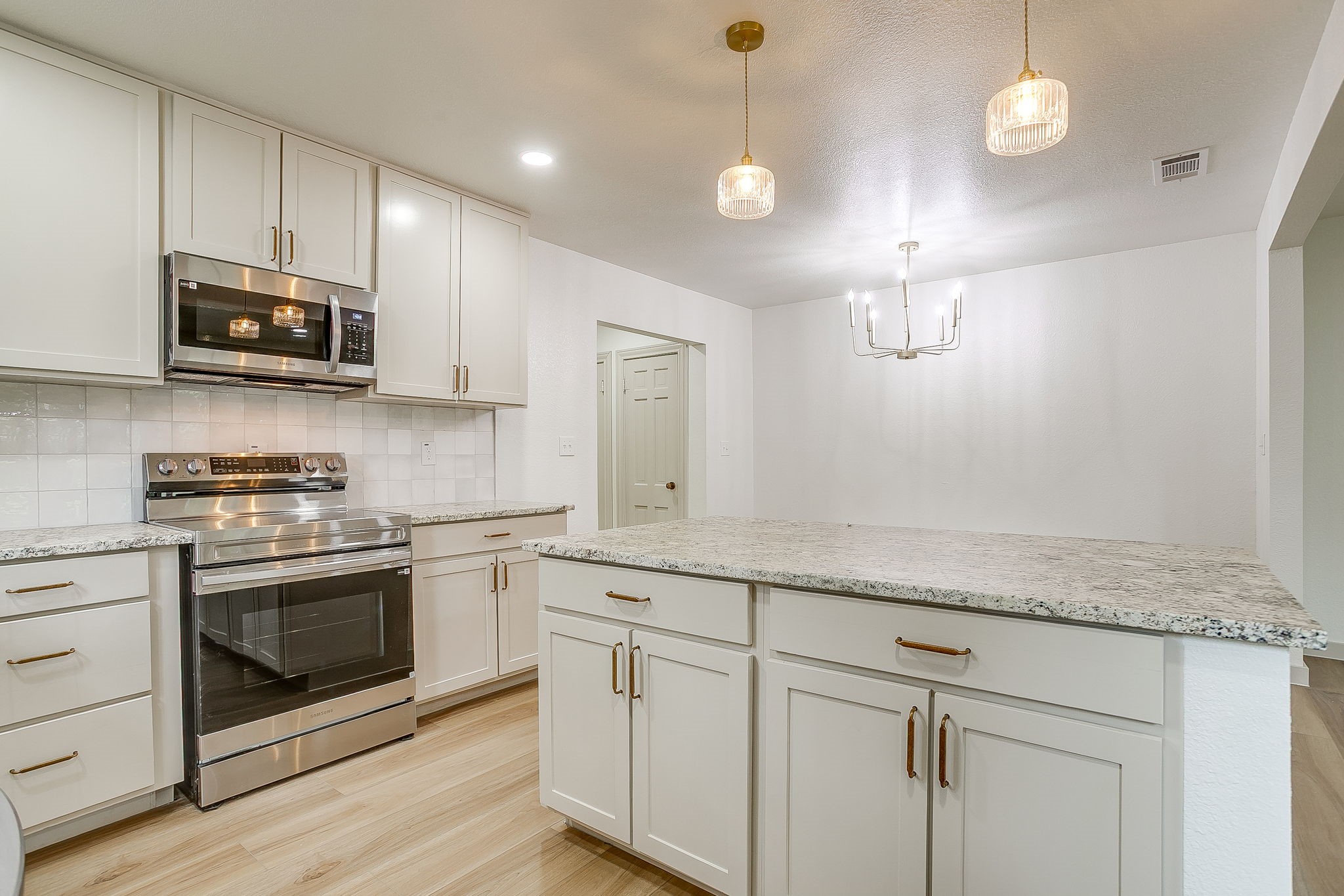 1412 Eagle Drive Fort Worth TX 76111