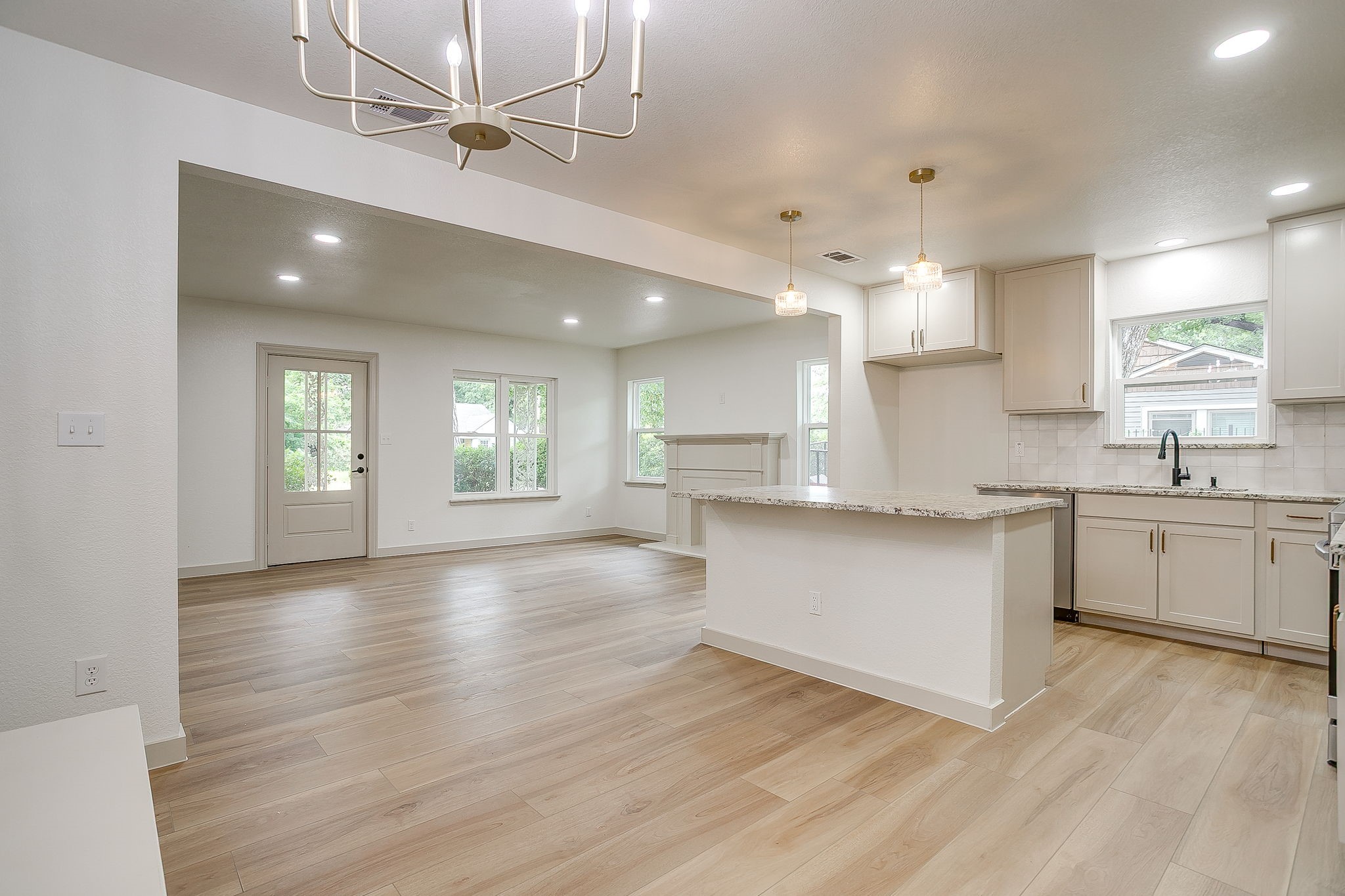 1412 Eagle Drive Fort Worth TX 76111