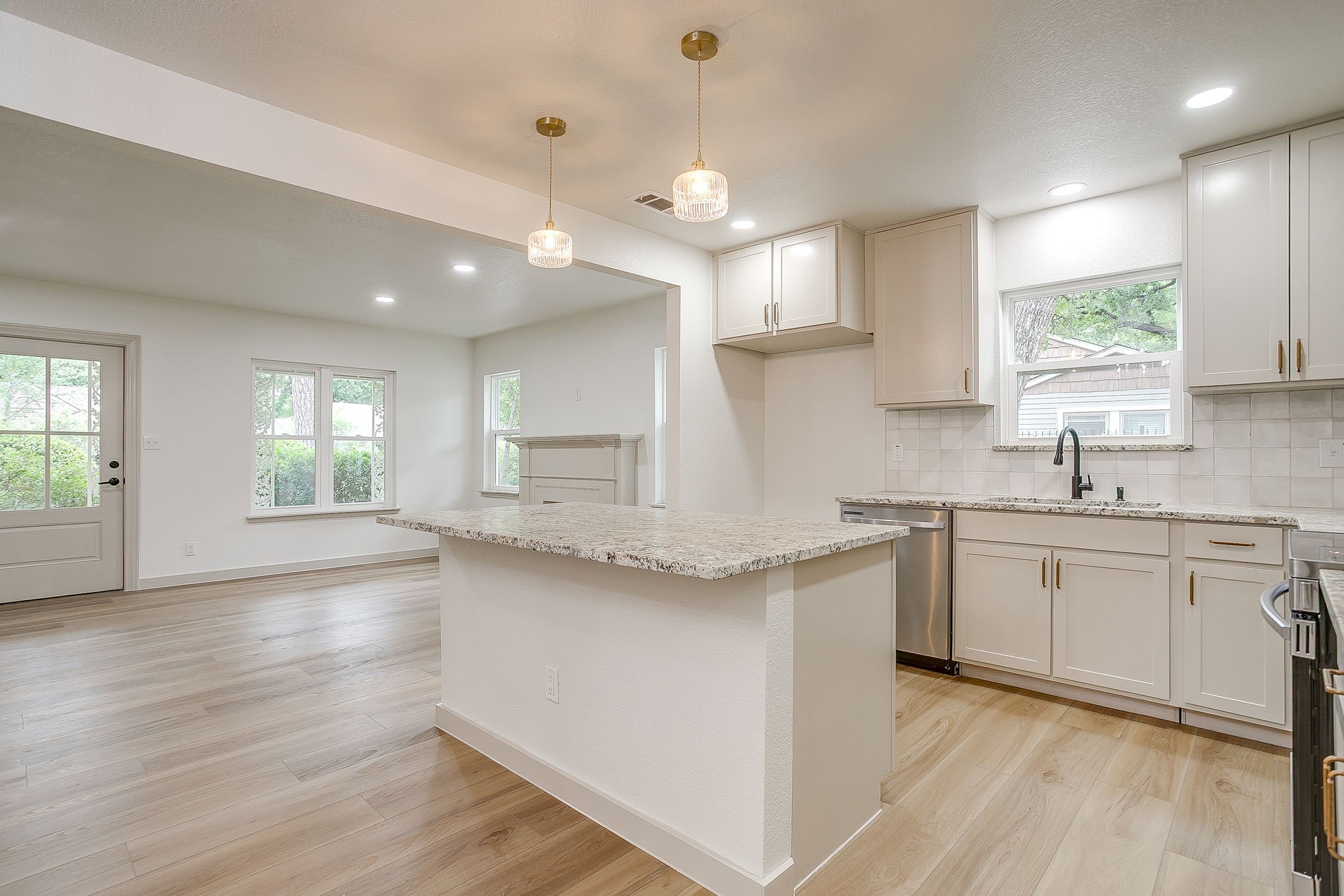 1412 Eagle Drive Fort Worth TX 76111