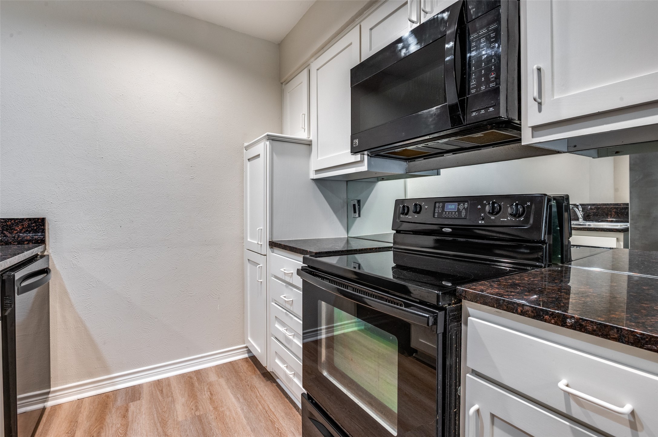 3025 Westforest Drive Dallas TX 75229