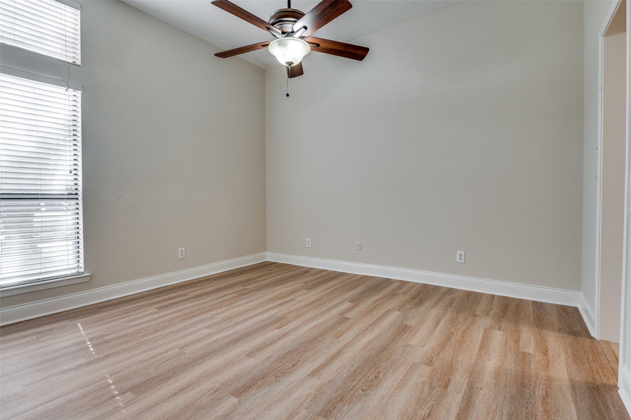 3025 Westforest Drive Dallas TX 75229