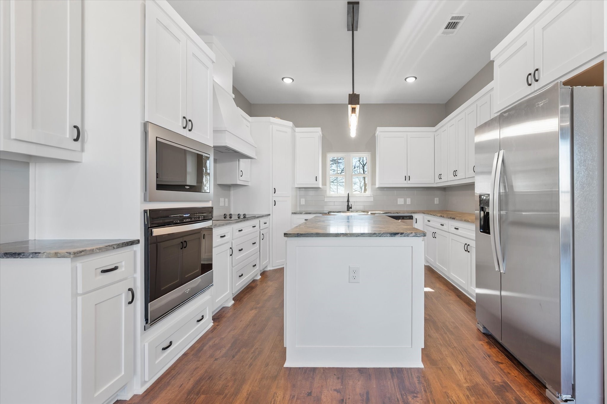4609 County Road 206 Grandview TX 76050