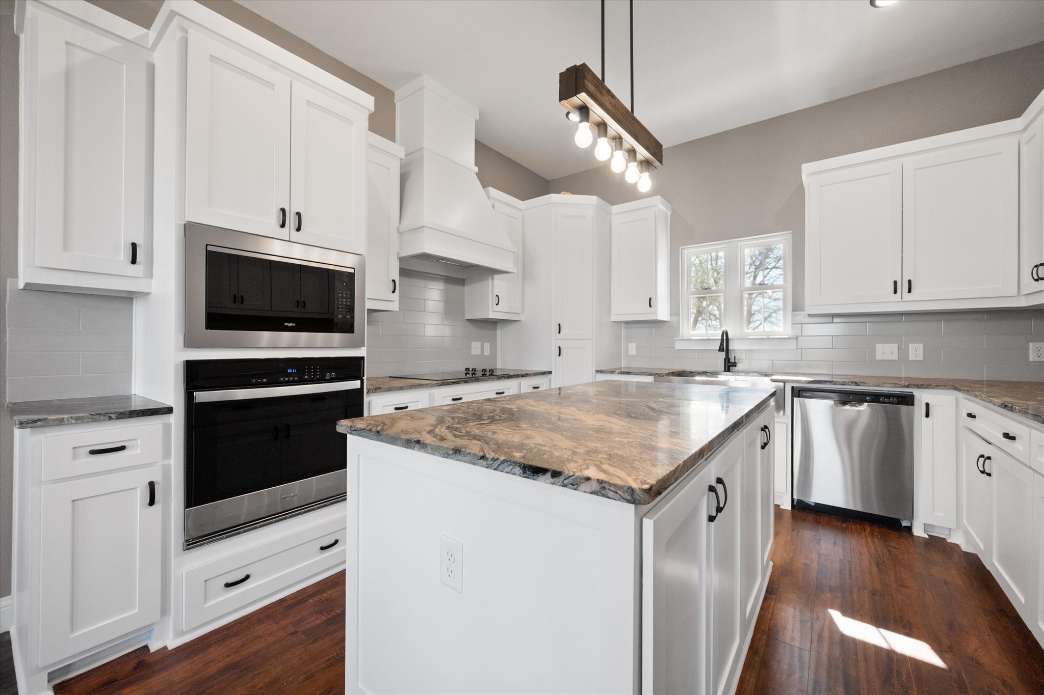 4609 County Road 206 Grandview TX 76050