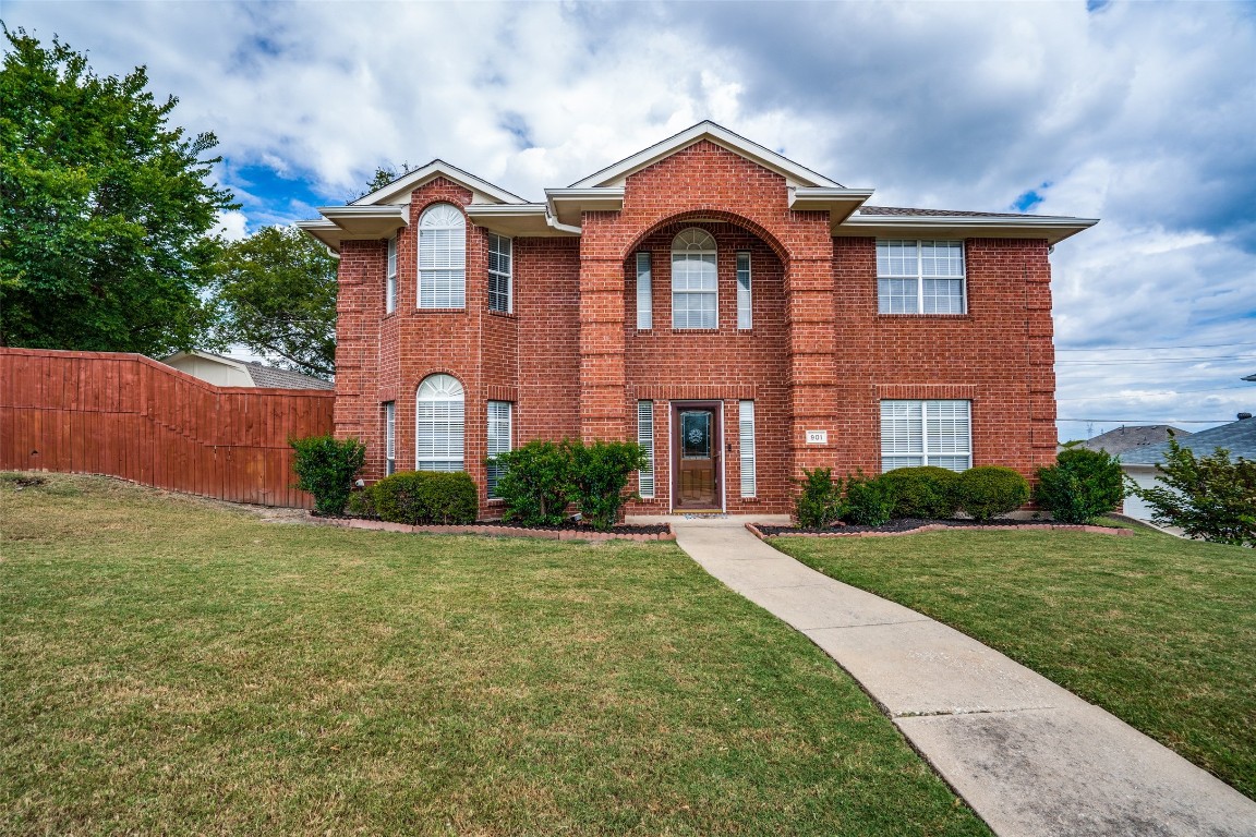 901 Foxwood Lane Wylie TX 75098