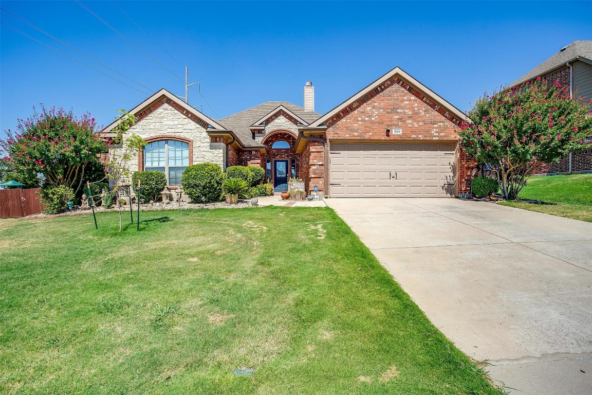 1934 Bay Laurel Drive Weatherford TX 76086
