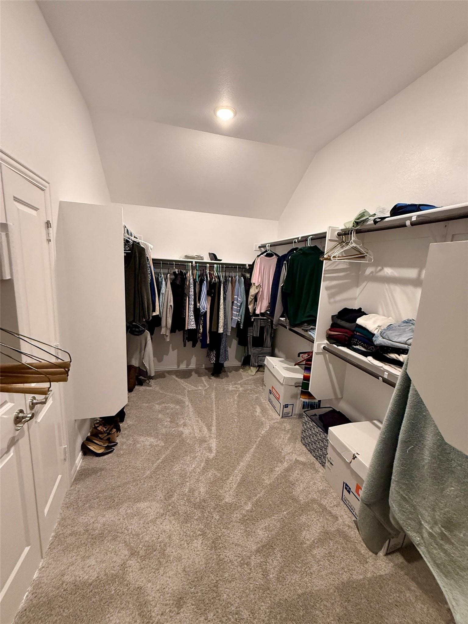 218 Oakcrest Drive Justin TX 76247