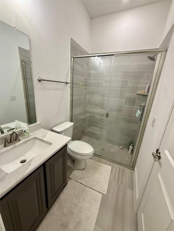 218 Oakcrest Drive Justin TX 76247