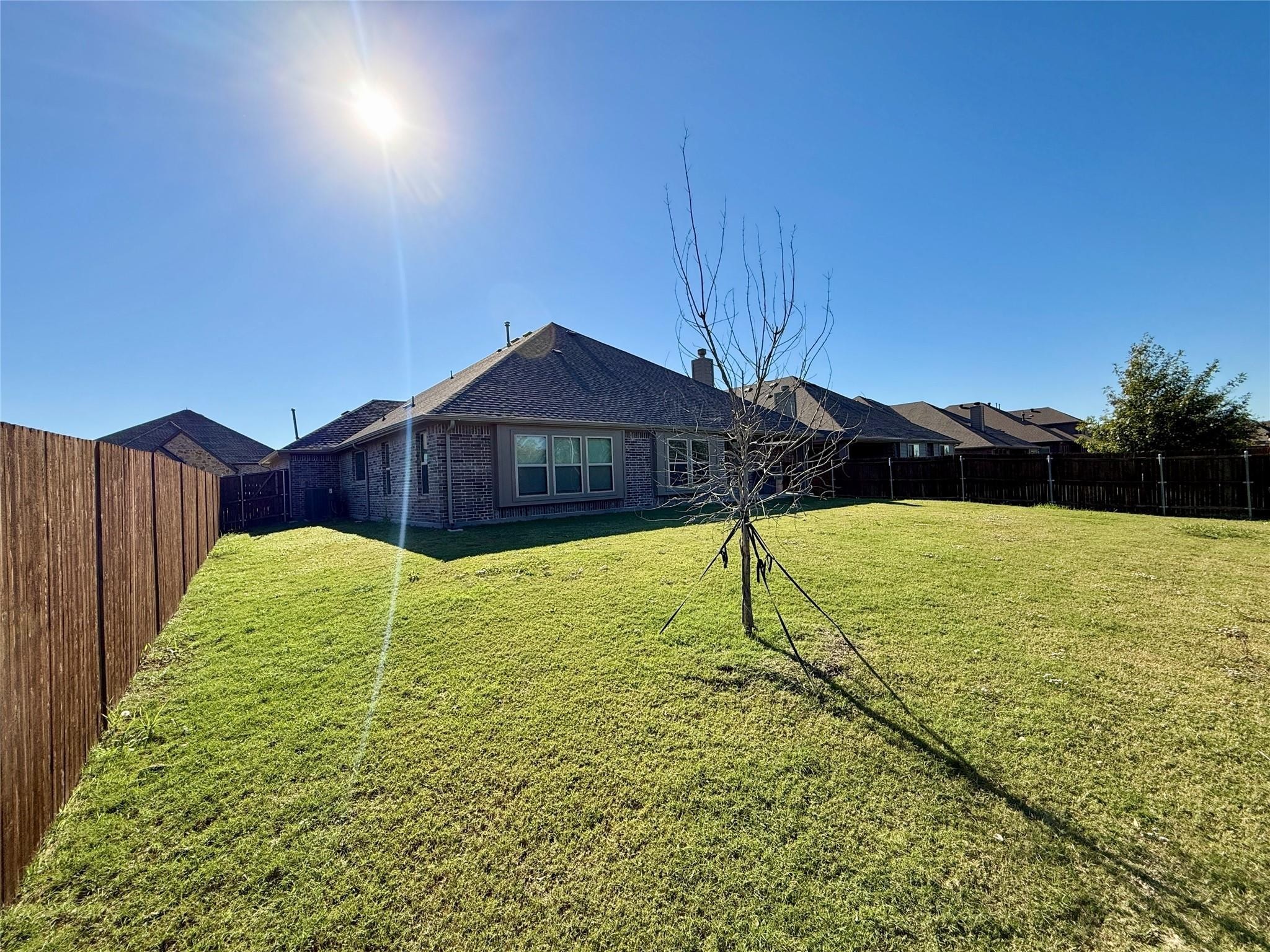 218 Oakcrest Drive Justin TX 76247