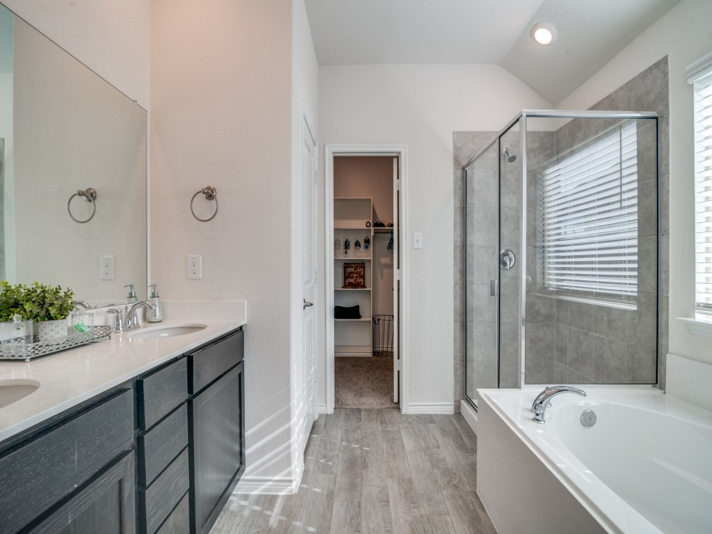 4215 Bullock Lane Forney TX 75126