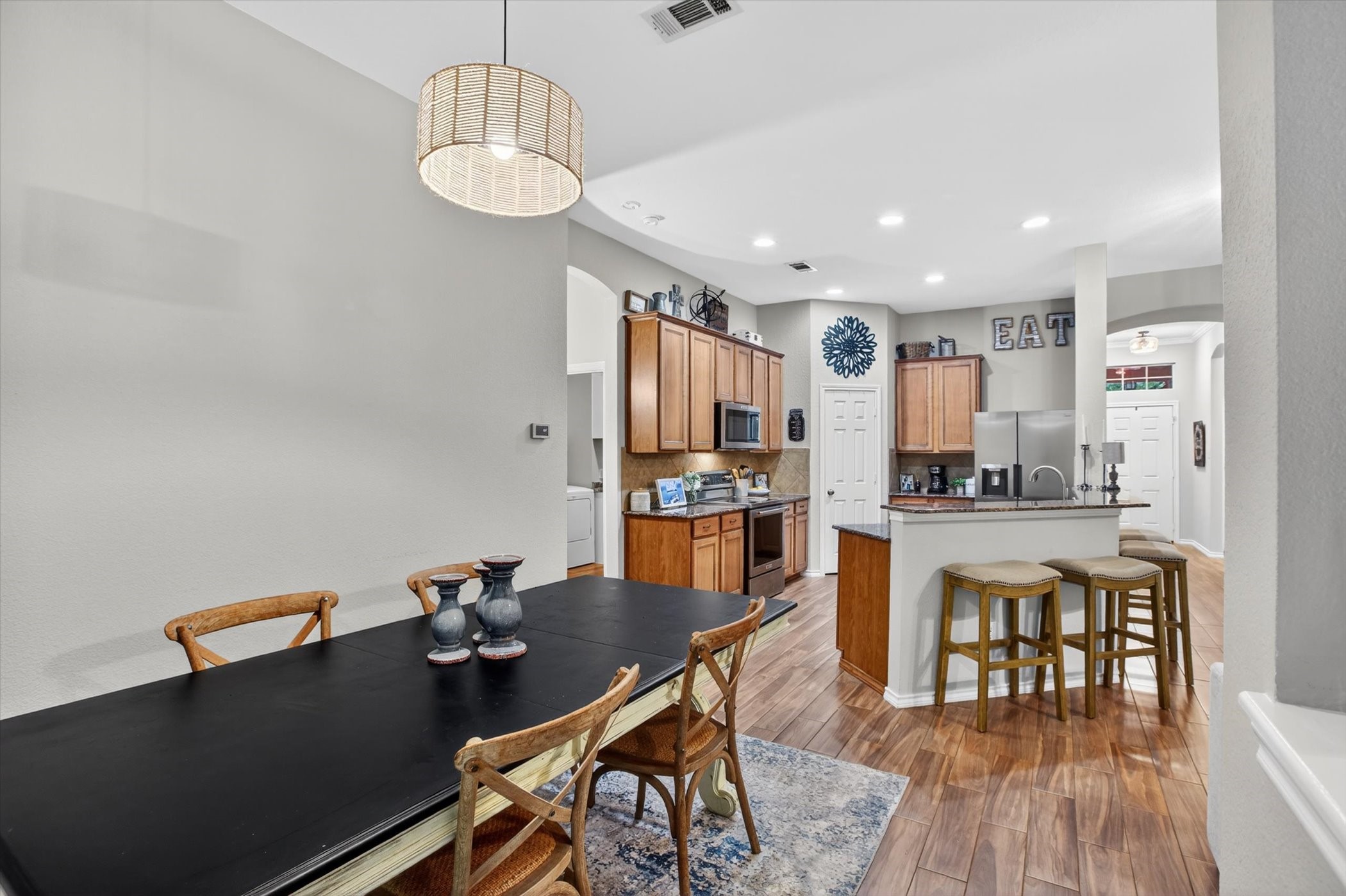 9122 Water Oak Drive Arlington TX 76002