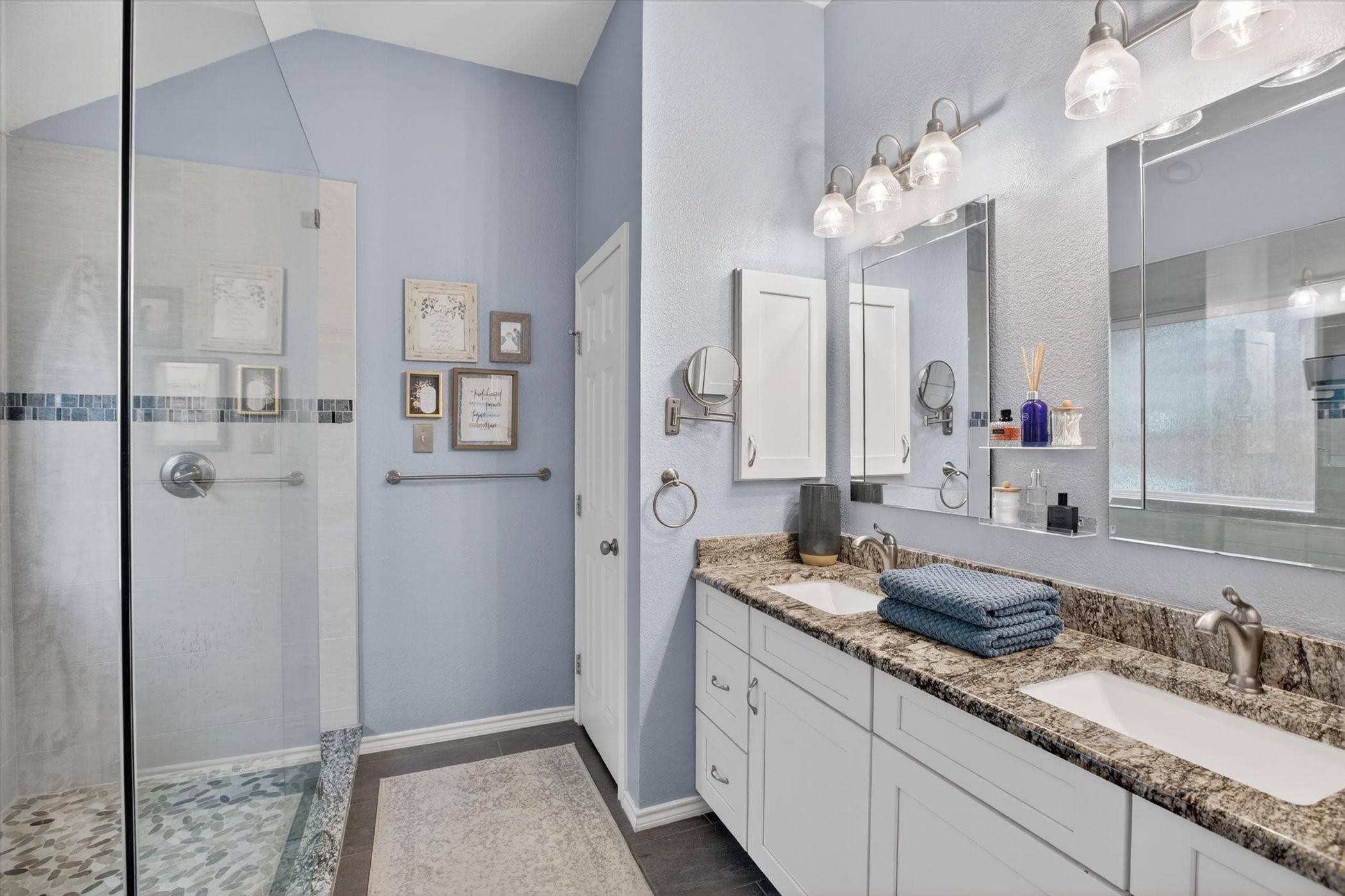 9122 Water Oak Drive Arlington TX 76002