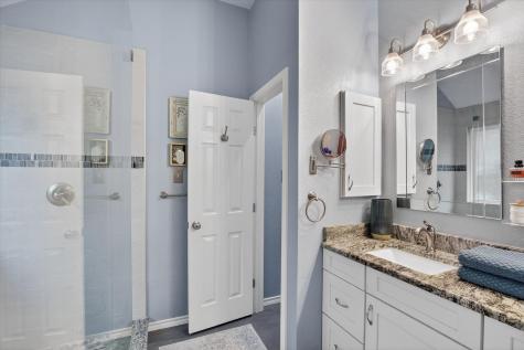 9122 Water Oak Drive Arlington TX 76002