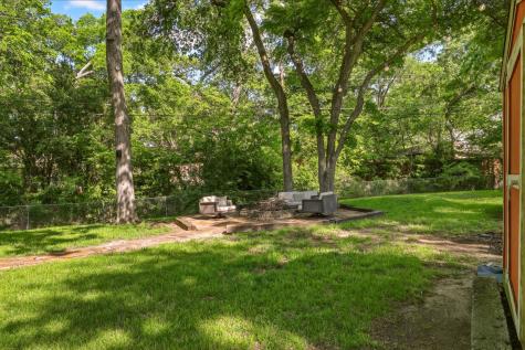 2320 Chart Drive Dallas TX 75228